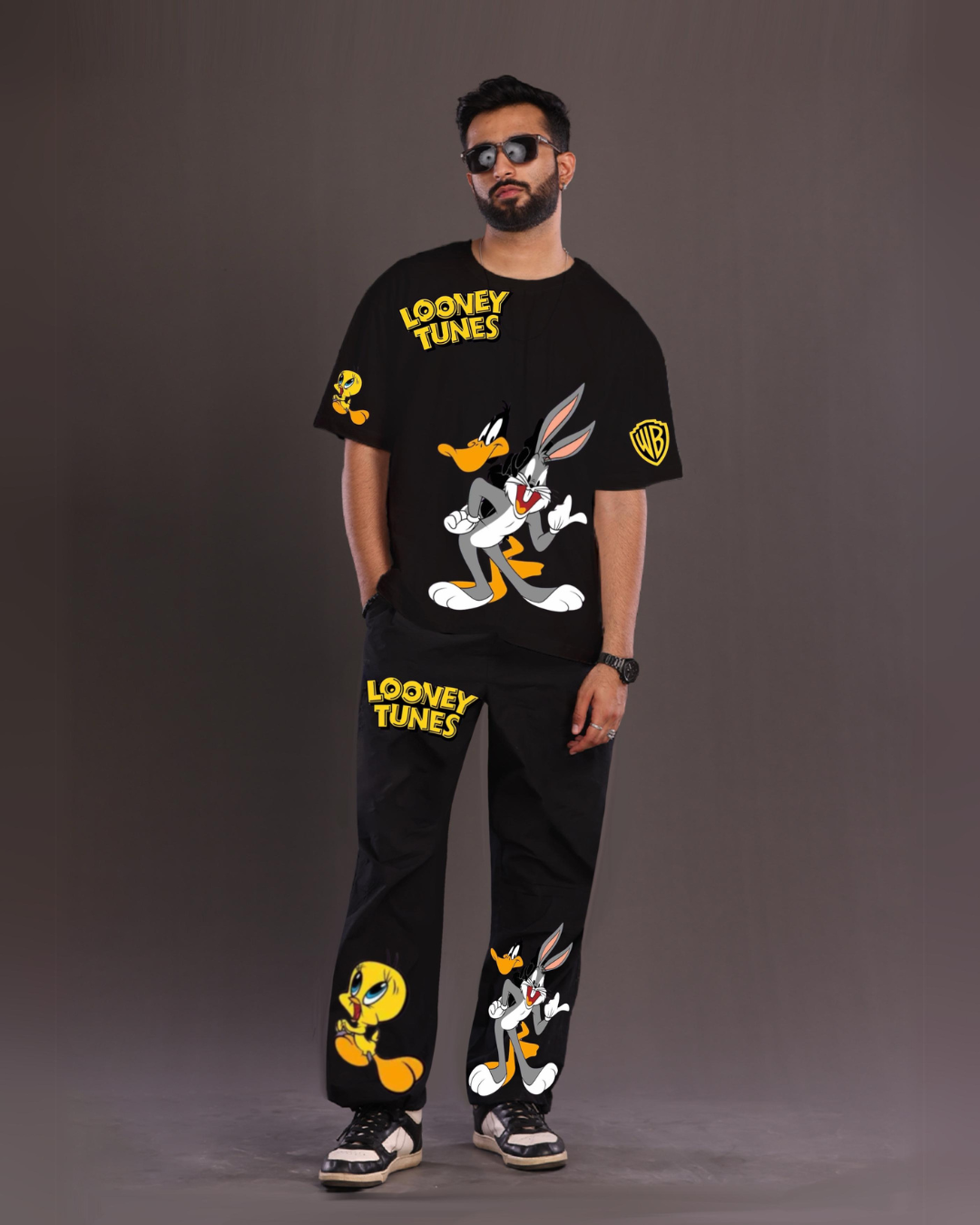 Men's Looney Tunes Oversized Co-Ord Set - Black and Black(*)