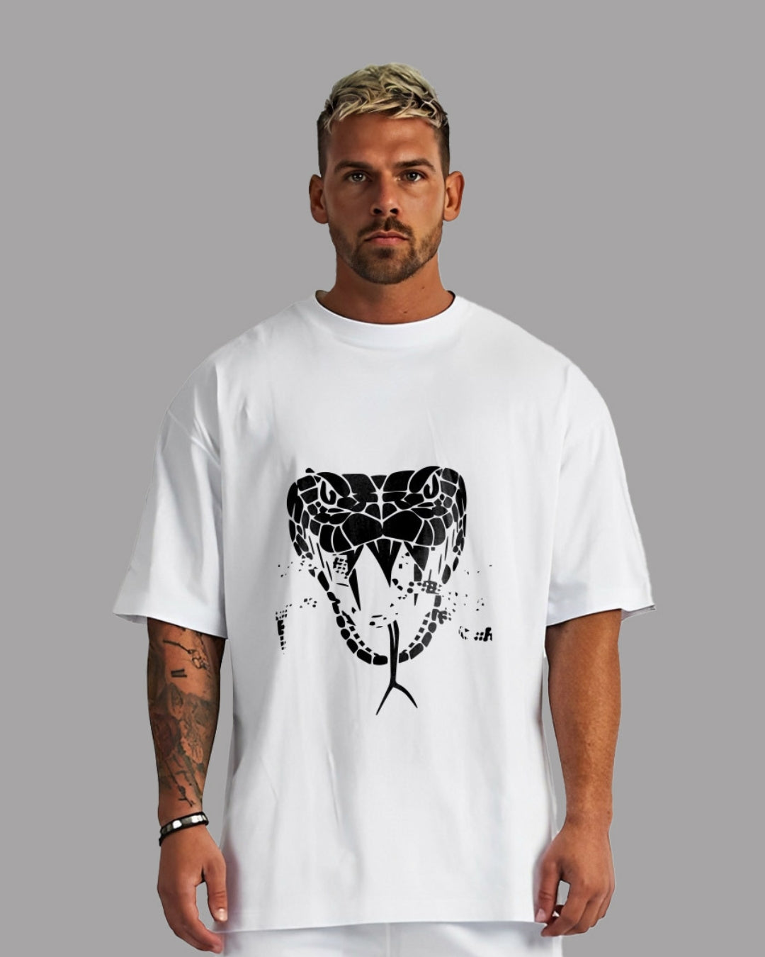 SNAKE ATTACK UNISEX EXCLUSIVE OVERSIZED TEE - WHITE(*)