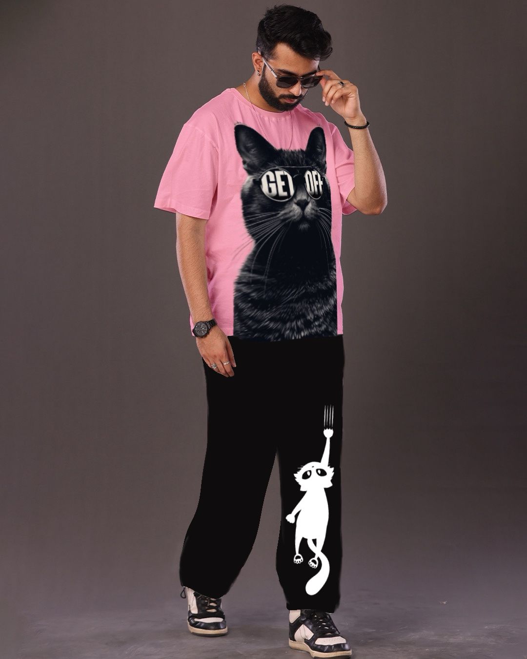 Cat Graphic: Pink and Black Oversized Men's Co Ord Set(*)