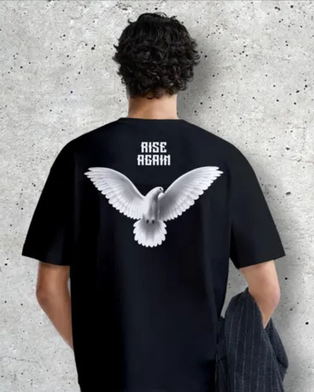 PIGEON UNISEX EXCLUSIVE OVERSIZED TEE - BLACK