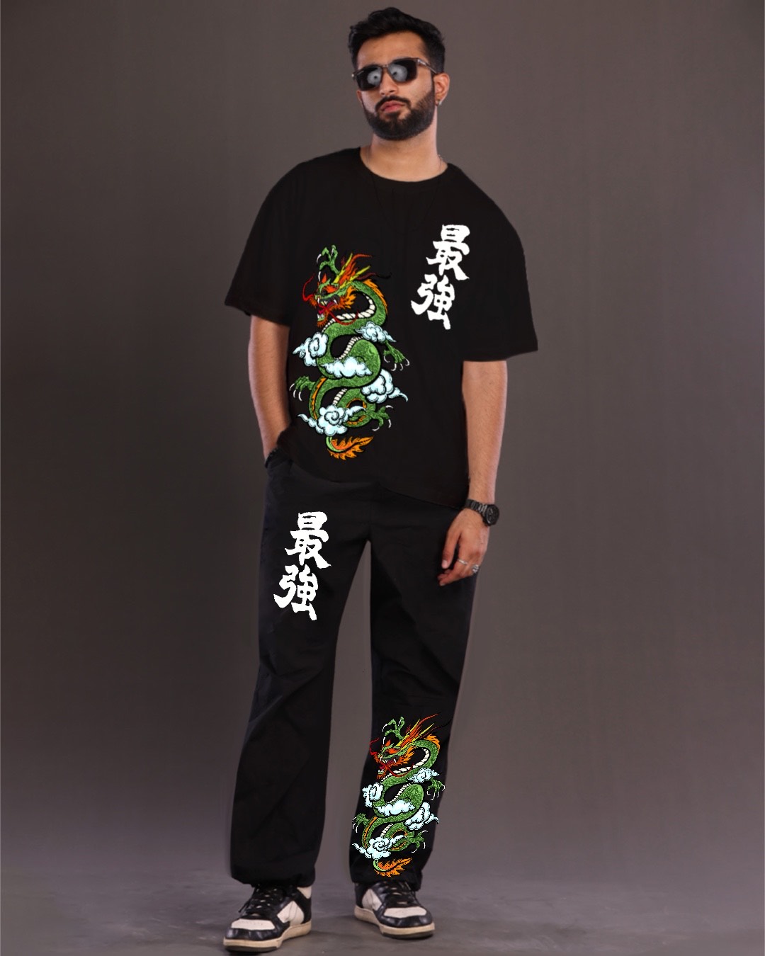 Men's Chinese Dragon Two Piece Set in Black(*)