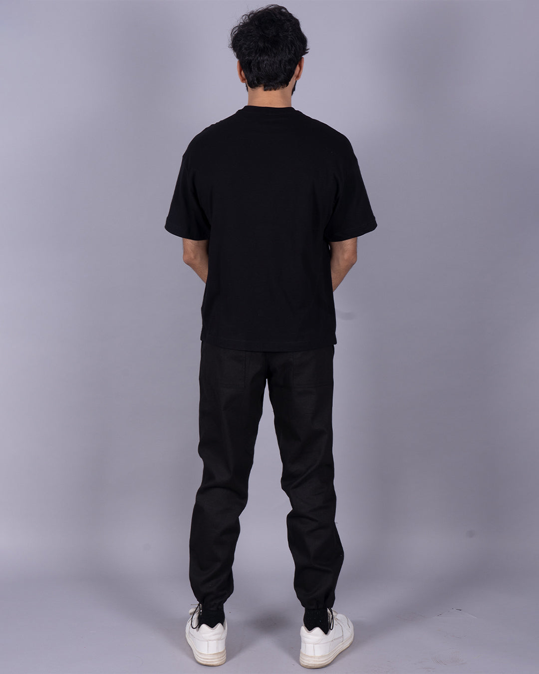 EXCUSES: MEN'S CO ORD SET IN OVERSIZED STYLE, BLACK(*)