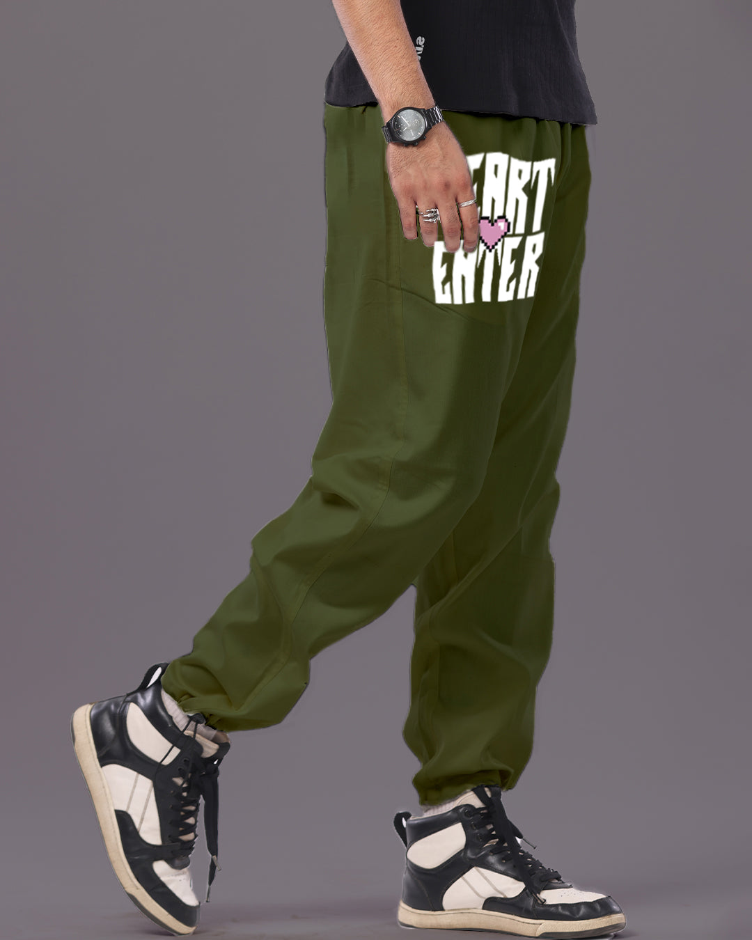 Men Olive Cargo Parachute pants - HeartEater(*)