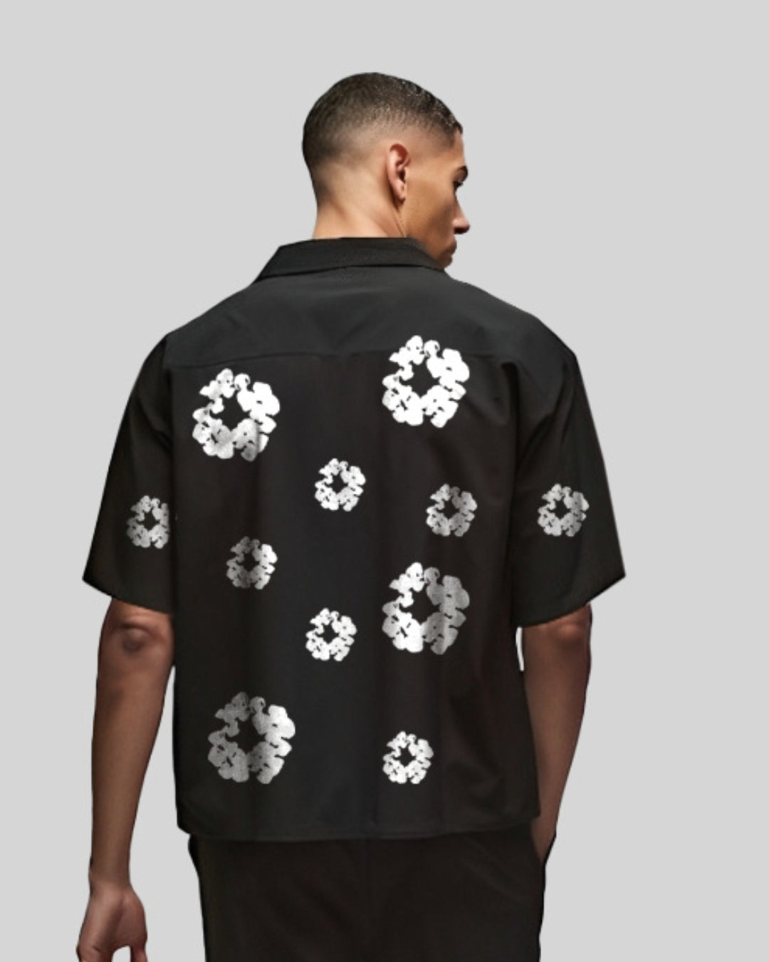 VINTAGE FLOWER HALF SLEEVE BLACK OVERSIZED KNITTED SHIRT(*)