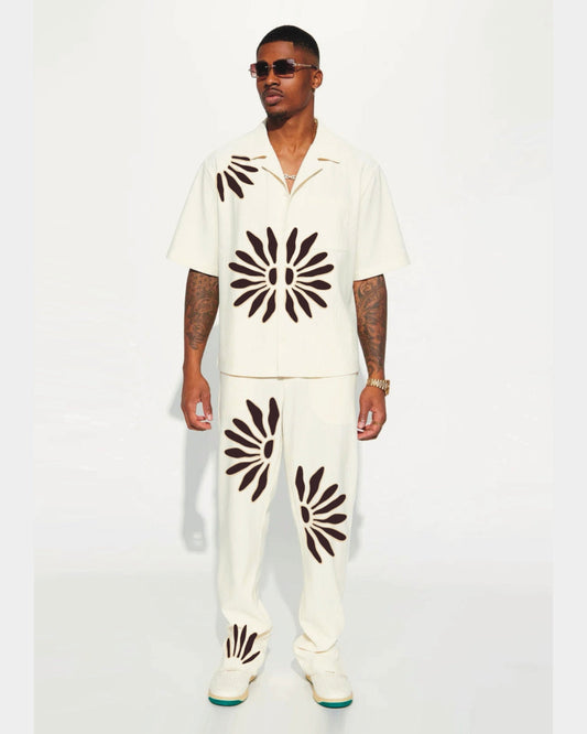 HALF SLEEVE APLIC FLOWER OVERSIZED KNITTED SHIRT CORD SET - WHITE AND WHITE(*)