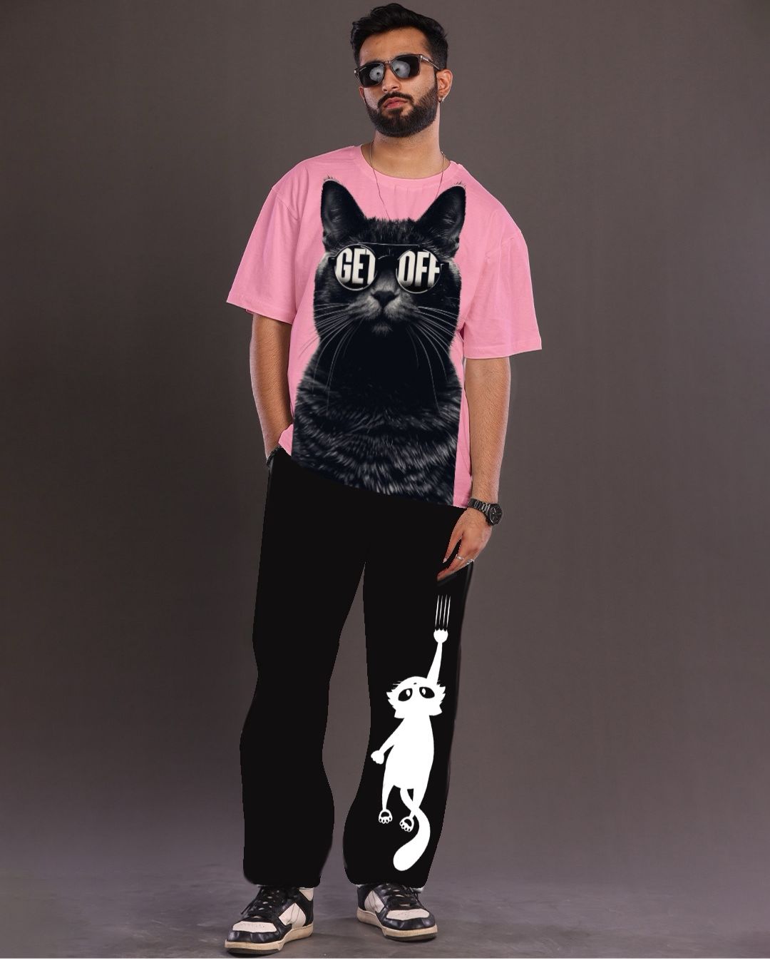 Cat Graphic: Pink and Black Oversized Men's Co Ord Set(*)