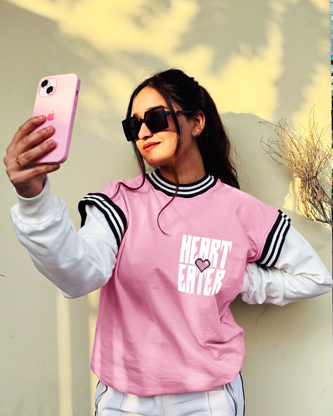 WOMEN'S HEART-EATER SWEATSHIRT