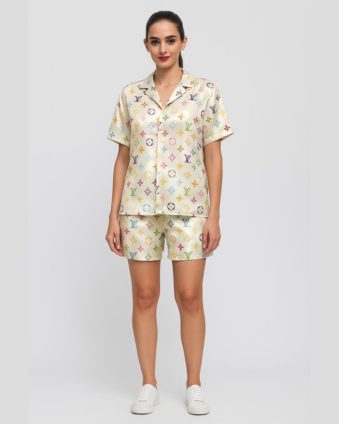 WOMEN'S L'V STAR ULTRA SOFT 100% SILK SHORT CORDSET