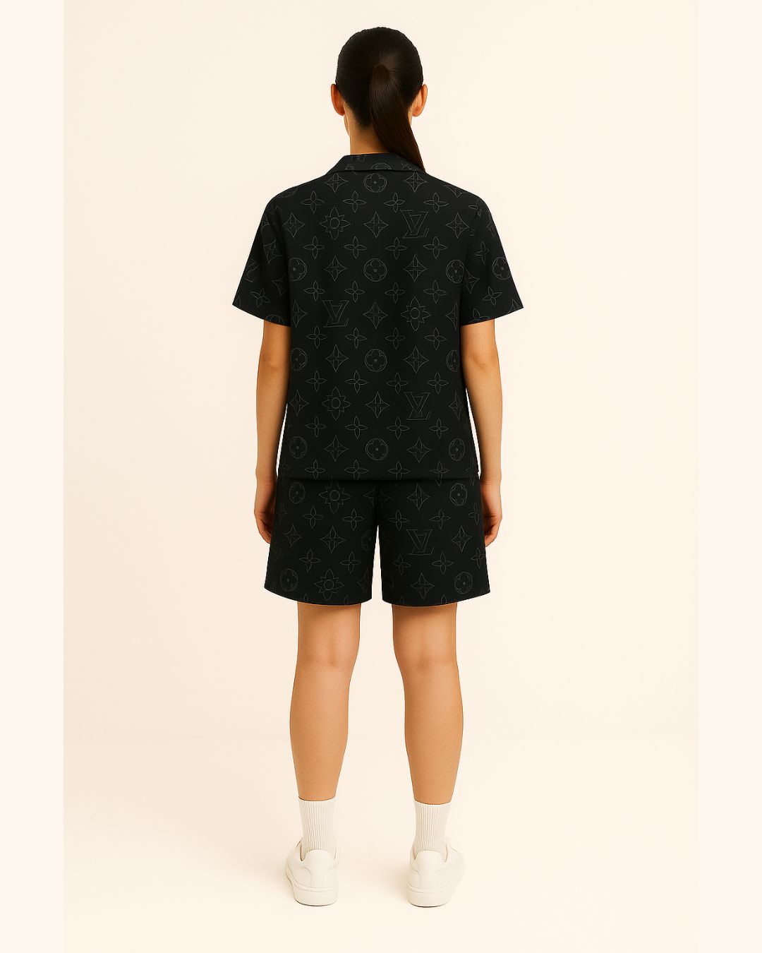 WOMEN'S L'V THEME ULTRASOFT 100% SILK SHORT CORDSET